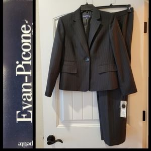 🆕️Evane-Picone Black Pin-Stripe Pant Suit 6P